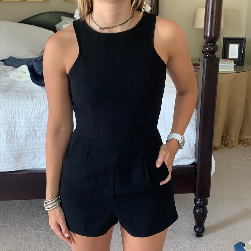 Black romper with pockets